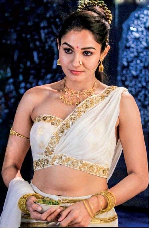 andrea-jeremiah-Starring-Maaligai-First-Look-poster-andreajeremiah-horror-movie-stills-sexy-hot-navel-show-princess