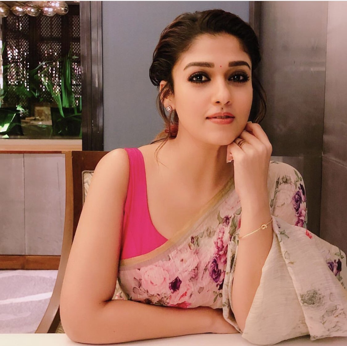 Actress Nayanthara Hot Photo Gallery with Biography Body measurements